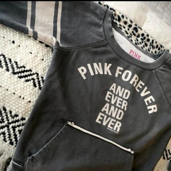 Vintage Rare Victoria Secret pink pull over hoodie size small - Picture 1 of 9